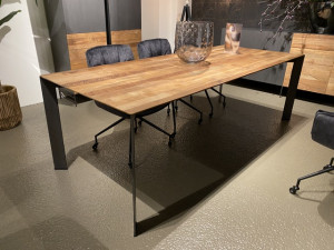 Esstisch Teakholz Tischplatte, Tisch Metall-Gestell, Breite 180 cm
