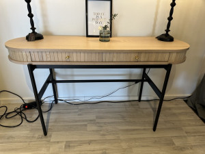 Konsole Naturholz Eiche furniert, Schreibtisch Eiche furniert, Tisch mit Schubladen Eiche furniert, Breite 143 cm