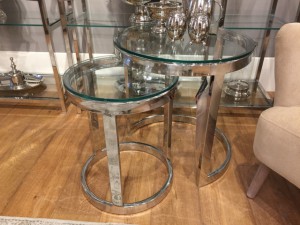 Beistelltisch rund Glas verchromt 2er Set, Couchtisch Metall-Gestell mit Glasplatte, Tisch rund Glas, Durchmesser 55 cm