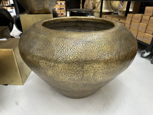 Großer Blumentopf Bronze, XXL Blumentopf Metall Gold matt,  Durchmesser  92 cm