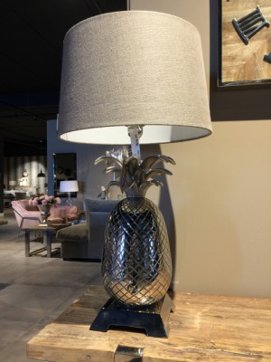 Tischlampe verchromt mit Lampenschirm, Tischleuchte Silber mit Lampenschirm, Höhe 65 cm
