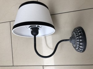 Wandlampe mit Lampenschirm, Wandleuchte grau Lampenschirm weiß-schwarz