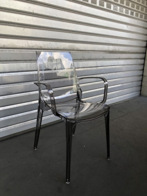 Design Stuhl grau transparent, Stuhl stapelbar , Stuhl mit Armlehne grau