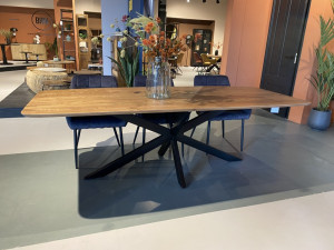 Esstisch Tischplatte schweizer Kante, Tisch Naturholz Tischplatte, Esstisch Metallgestell, Breite 180 cm