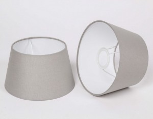 Lampenschirm für Tischleuchte, Form rund, Farbe Grau-Taupe, Durchmesser 20 cm