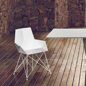Design Stuhl weiß mit Armlehne, Stuhl weiß Kunststoff Metall, Stuhl mit Armlehne 