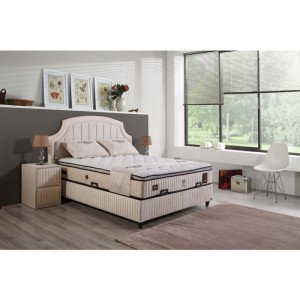 Gepolstertes Bett mit Matratze und Kopfteil, Bett beige mit Kopfteil,  Breite 180 cm