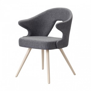 Design Stuhl in grau, aus Textil, Holz, mit Armlehne Sitzhöhe 47 cm