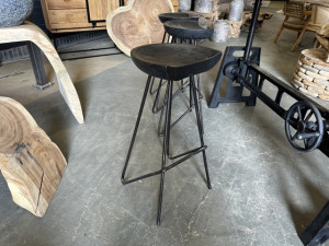 Barhocker schwarz Industriedesign, Tresenhocker schwarz Holz-Metall, Sitzhöhe 81 cm