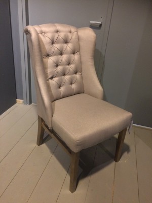 Stuhl gepolstert, Polsterstuhl Chesterfield,  Farbe taupe