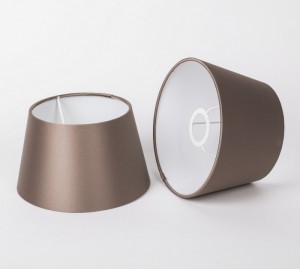 Lampenschirm für Tischleuchte, Form rund, Farbe Taupe, Durchmesser 20 cm