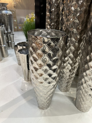 Bodenvase Silber, Bodenvase Metall groß, Vase Silber, Höhe 100 cm