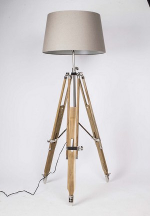 Stehleuchte höhenverstellbar im Landhausstil, Dreibein Stehlampe mit einem Lampenschirm, Höhe 103-200 cm
